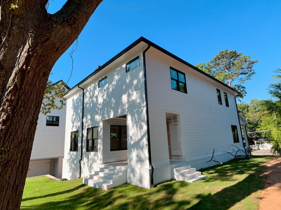 1361 Wessyngton Rd, Atlanta GA  30306-3244 exterior