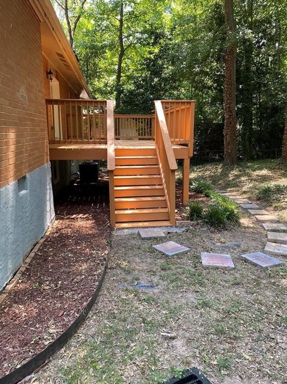 1498 Sanden Ferry Dr, Decatur GA  30033-3323 exterior