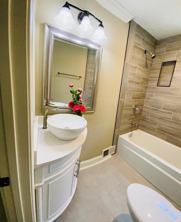 1498 Sanden Ferry Dr, Decatur GA  30033-3323 exterior