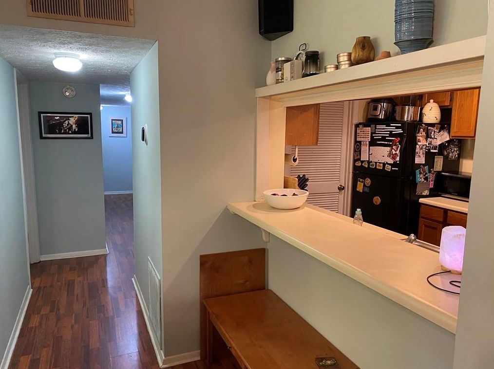 318 Tuxworth Cir, Decatur GA  30033-5616 exterior