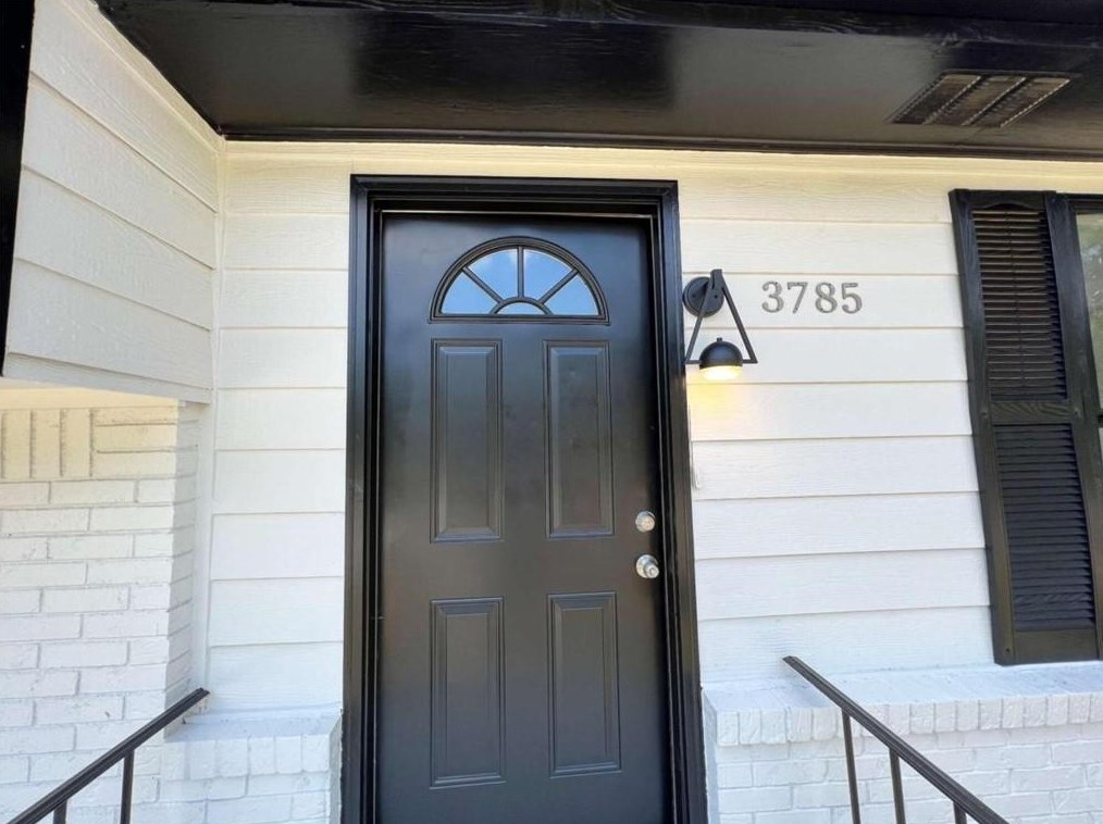 3785 Glen Mora Dr, Decatur GA  30032-5142 exterior