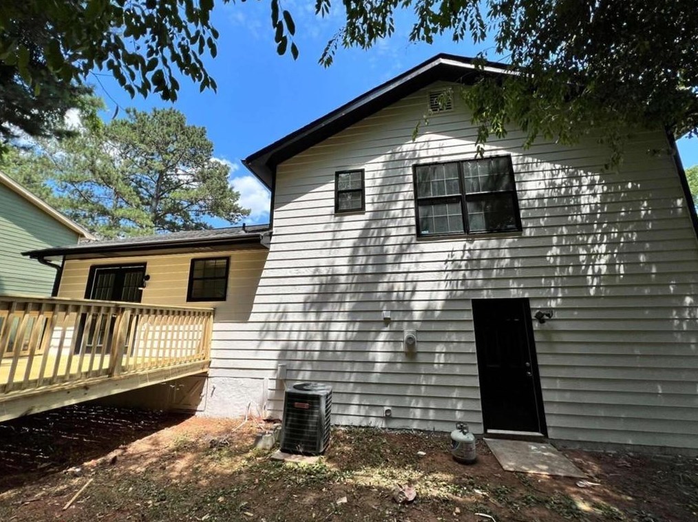 3785 Glen Mora Dr, Decatur GA  30032-5142 exterior