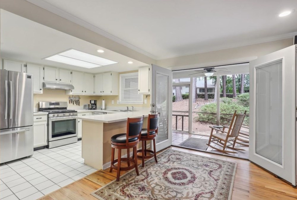 61 Middleton Ct, Smyrna GA  30080-8053 exterior