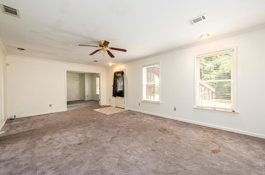 2871 Chapel Ridge Cir, Decatur GA  30034-7200 exterior