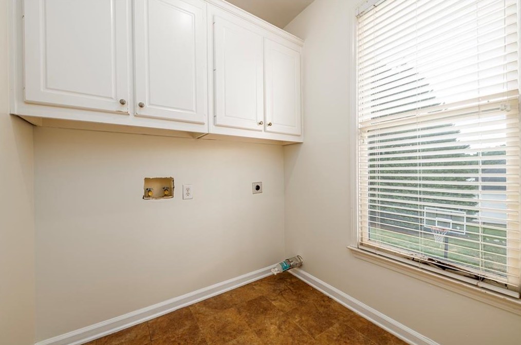 2871 Chapel Ridge Cir, Decatur GA  30034-7200 exterior