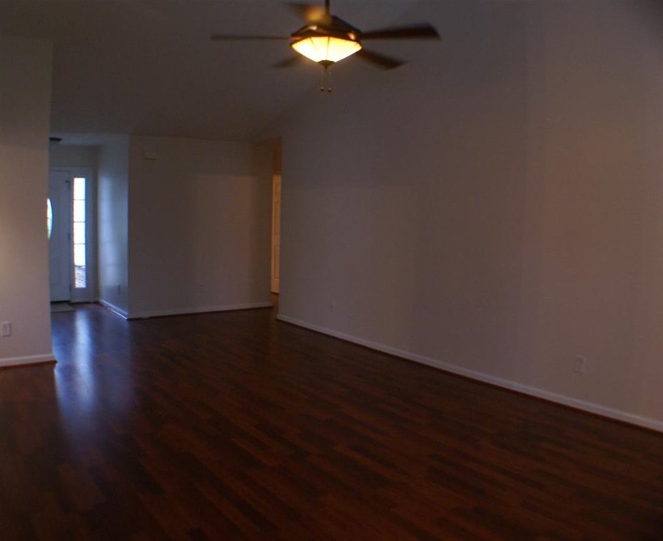 2358 Radcliff Dr, Lawrenceville GA  30043-2004 exterior