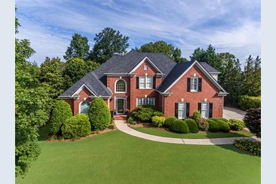5965 Ettington Dr Suwanee Ga 30024 Mls 6569748 Coldwell Banker