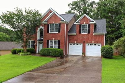 102 Cottage Oaks Ln Woodstock Ga 30189 Mls 6572939 Coldwell