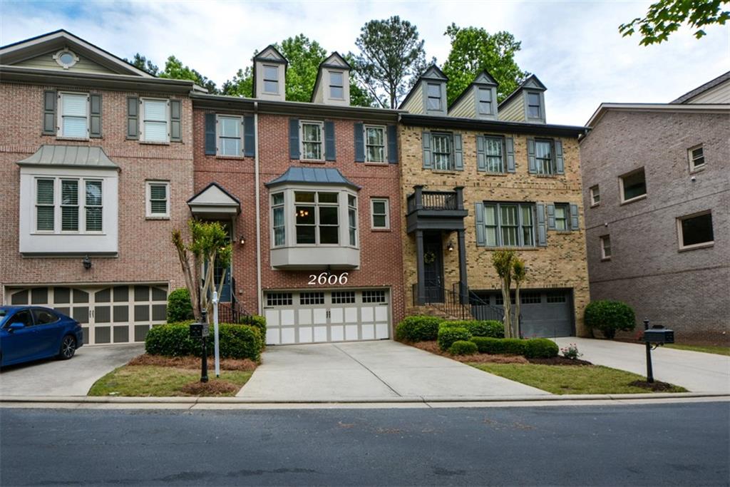 2606 Long Pointe, Roswell, GA 30076 MLS 6722141 Coldwell Banker