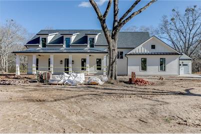 1617 Pocket Rd Braselton Ga 30517 Mls 6816762 Coldwell Banker