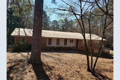 6005 Campbellton Fairburn Rd, Atlanta, GA 30331 - MLS 7026599 - Coldwell  Banker