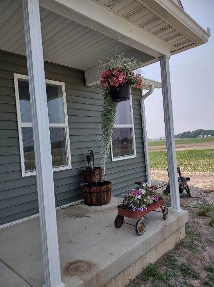 7952 State Road 25, Rochester IN  46975-7517 exterior