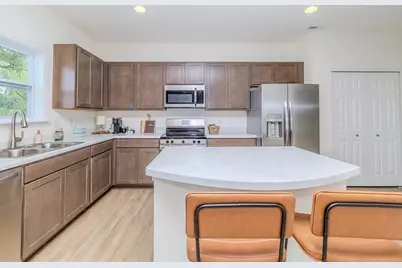 2310 N Liberty Lakes Drive, Greensburg, IN 47240 - Photo 9