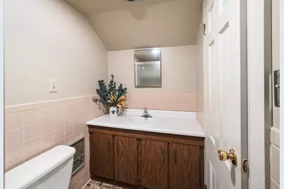 724 Green Boulevard, Aurora, IN 47001 - Photo 19