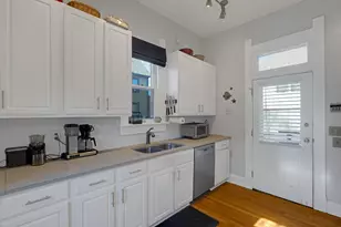 1002 N New Jersey St, Indianapolis, IN 46202 - Photo 27