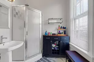 1002 N New Jersey St, Indianapolis, IN 46202 - Photo 19