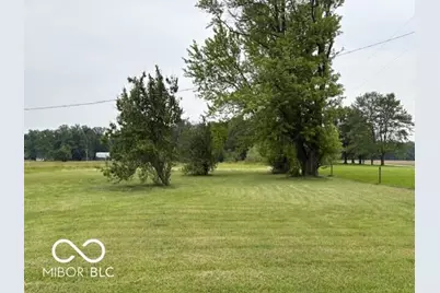 321 E Santee Drive, Greensburg, IN 47240 - Photo 1