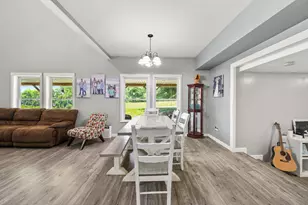 8808 Plum Creek Rd, Vevay, IN 47043 - Photo 9