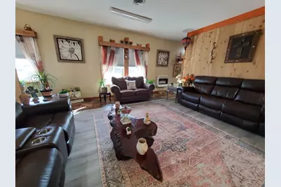 8907 E County Rd 400 N, Greensburg, IN 47240 - Photo 15