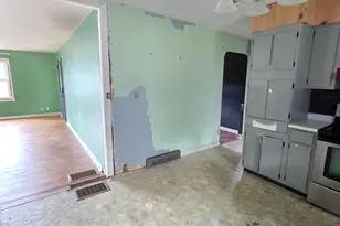 202 E Jackson St, Vevay, IN 47043 - Photo 11