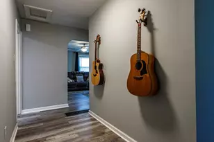 2806 Vermont Ave, Connersville, IN 47331 - Photo 13