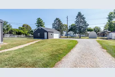 2806 Vermont Avenue, Connersville, IN 47331 - Photo 23
