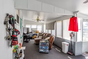 2806 Vermont Ave, Connersville, IN 47331 - Photo 15