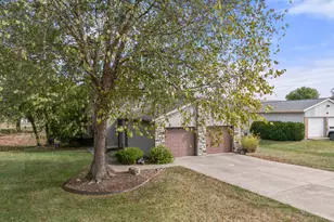 19358 Par Dr, Lawrenceburg, IN 47025 - Photo 5