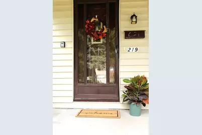 219 Park Grove Avenue, Lawrenceburg, IN 47025 - Photo 3