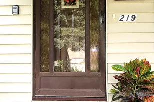 219 Parkgrove Ave, Lawrenceburg, IN 47025 - Photo 3