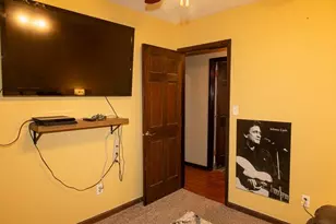 2131 Seneca Dr, Madison, IN 47250 - Photo 19