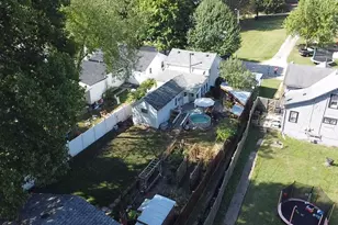 616 Long St, Brookville, IN 47012 - Photo 9