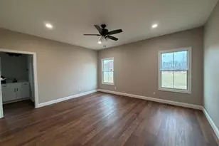 109 Burr Oak Dr, Batesville, IN 47006 - Photo 5