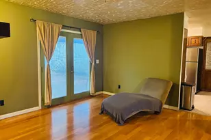 875 W Malone Dr, Connersville, IN 47331 - Photo 9