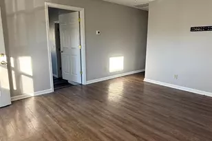 210 W 5th St, Greensburg, IN 47240 - Photo 5