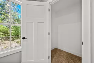 21070 Alpine Dr, Lawrenceburg, IN 47025 - Photo 23