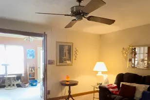 924 W 3rd St, Connersville, IN 47331 - Photo 29