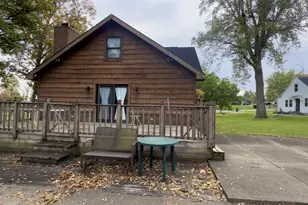 924 W 3rd St, Connersville, IN 47331 - Photo 9