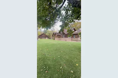 924 W 3rd Street, Connersville, IN 47331 - Photo 3