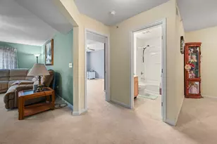 301 Riverscape Ct, Lawrenceburg, IN 47025 - Photo 3