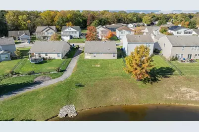 822 Westpointe Drive, Shelbyville, IN 46176 - Photo 37