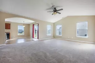 822 Westpointe Dr, Shelbyville, IN 46176 - Photo 13