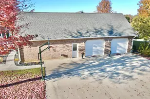 7904 S Sr 129 S, Versailles, IN 47042 - Photo 39