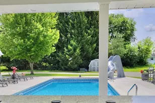 7904 S Sr 129 S, Versailles, IN 47042 - Photo 17