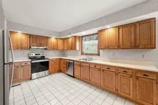 19278 Par Dr, Lawrenceburg, IN 47025 - Photo 15