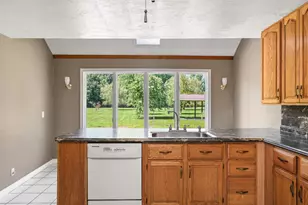 5783 E In-46, Batesville, IN 47006 - Photo 33