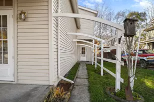 205 Hanover, Aurora, IN 47001 - Photo 5