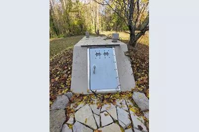 18080 E Sr 46, Hope, IN 47246 - Photo 51