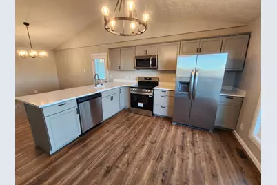 16027 North State Road 156, Patriot, IN 47038 - Photo 9