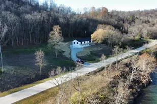 16027 North State Road 156, Patriot, IN 47038 - Photo 39